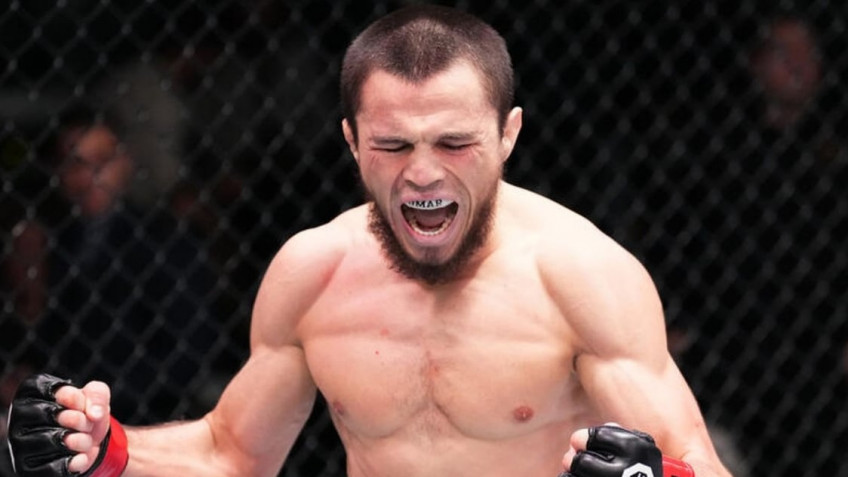 Умар Нурмагомедов проведет бой с Баутистой 25 октября в Абу-Даби