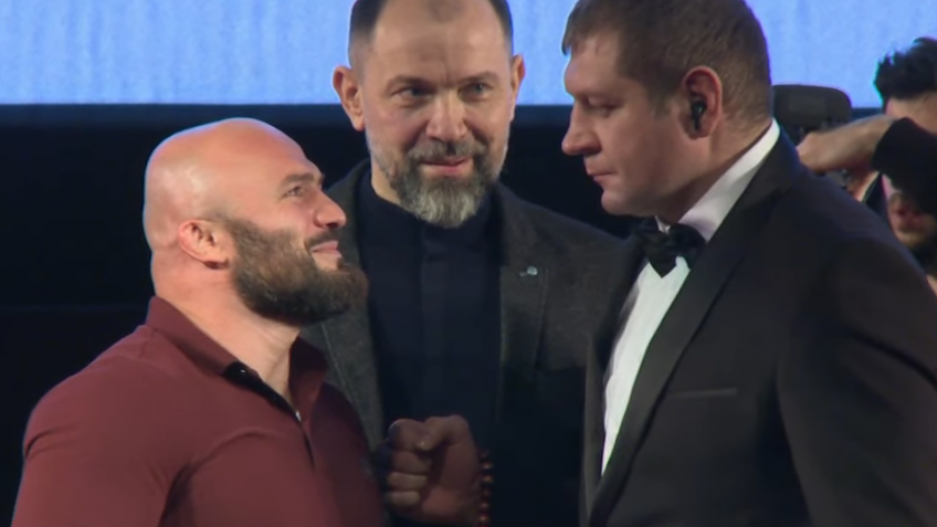 Видео: Пресс-конференция боя Емельяненко-Исмаилов