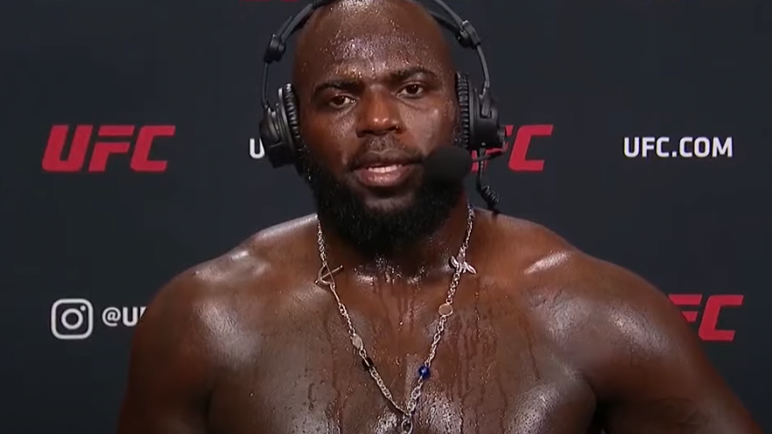 Видео: Слова Жаирзиньо Розенструйка после боя