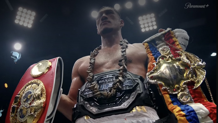 Джей Опетайя проведет бой с чемпионом WBC Микаэляном