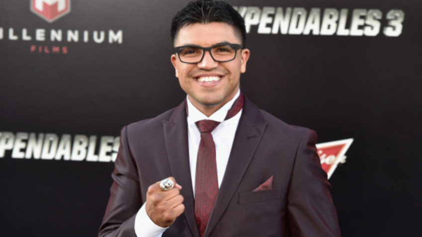 Виктор Ортис заключил контракт с Bare Knuckle Boxing