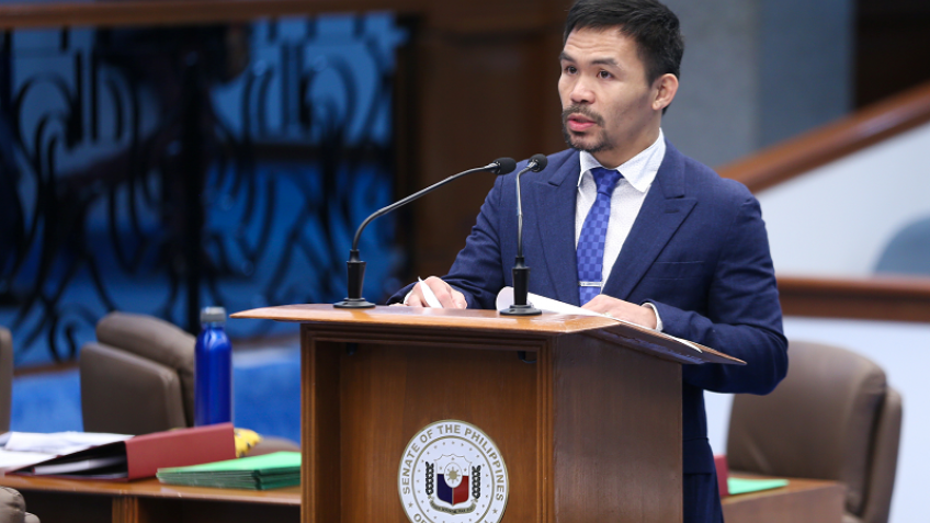 Мэнни Пакьяо совмещает тренировки с работой в Сенате