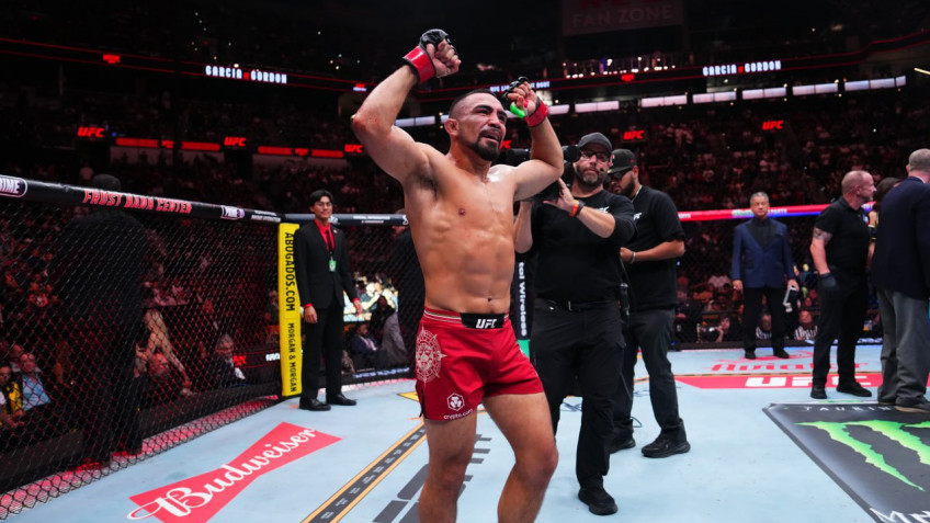 UFC Noche: Мексиканец Рафа Гарсия победил Джареда Гордона