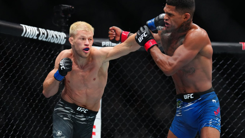 UFC 320: Якуб Виклач победил Пэтчи Микса в дебютном бою