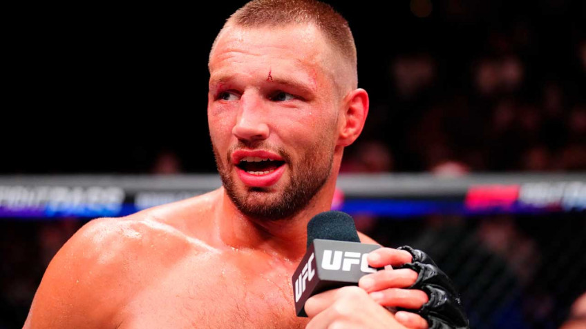 Ренье де Риддер рассказал, сколько веса набирал между взвешиванием и боем