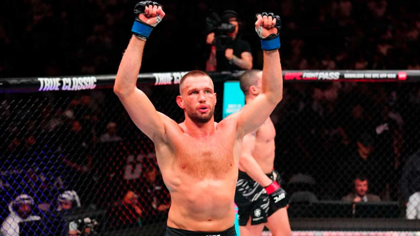 Ренье де Риддер получил в соперники Эрнандеса вместо Чимаева