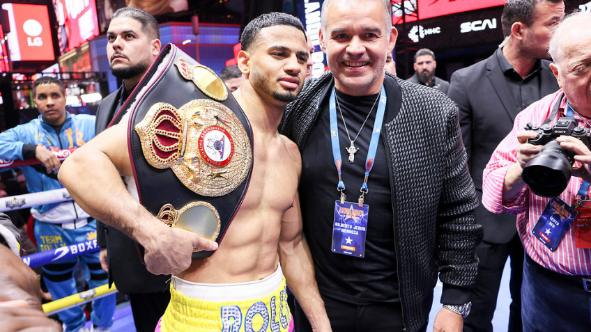 Чемпион WBA Ромеро не хочет проводить обязательную защиту