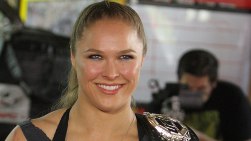 Ронда Роузи проведет бой по правилам ММА с Джиной Карано