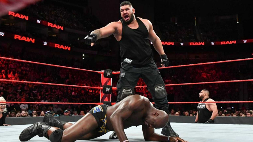 Бывший рестлер намерен стать звездой боев на голых кулаках