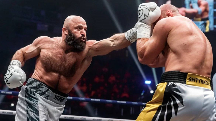 Магомед Исмаилов победил Ивана Штыркова