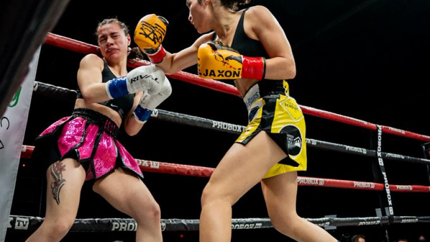 19-летняя американка введена в искусственную кому после поражения нокаутом