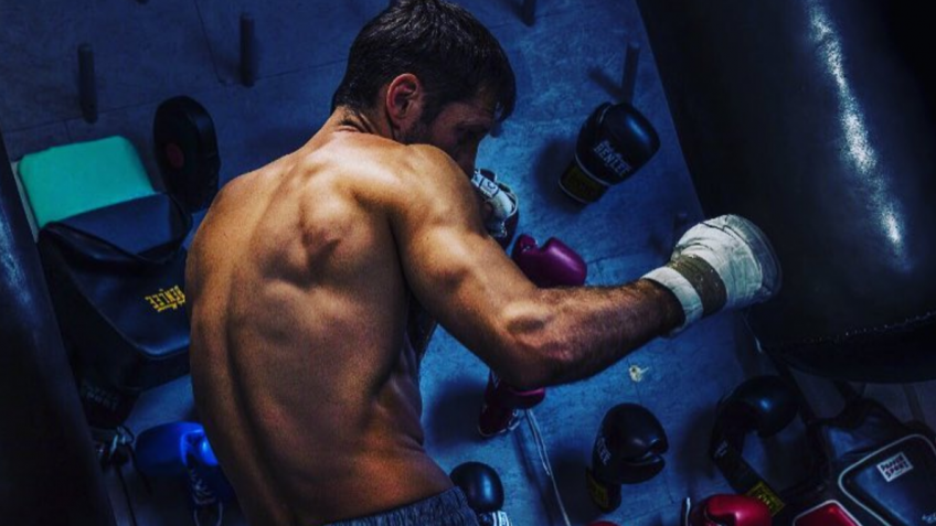 Игорь Михалкин победил Томаса Вестхайзена и завоевал титул IBO