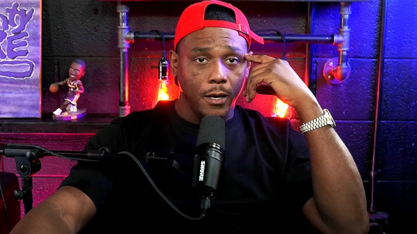 Джамал Хилл освободил пояс чемпиона UFC в полутяжелом весе