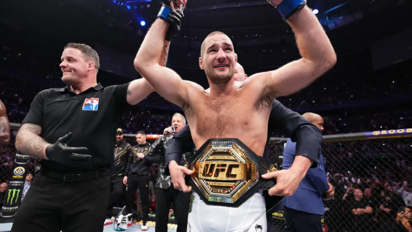 Стриклэнд о победе над Адесаньей: Я сам от себя такого не ожидал