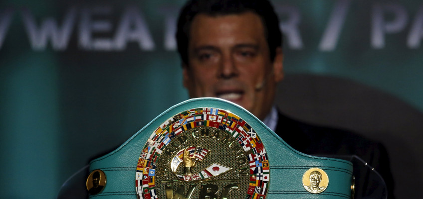 Президент WBC: Чтобы выйти на Канело, Головкину надо победить Чарло