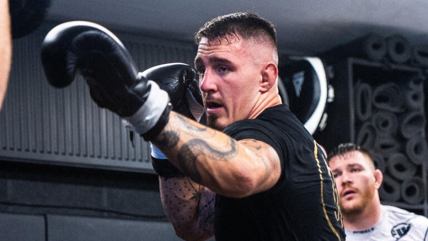 Том Аспинэлл хотел бы выйти на ринг против Франсиса Нганну