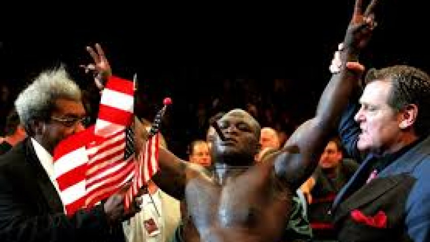 Джеймс Тони: Бенавидес нокаутирует Бивола