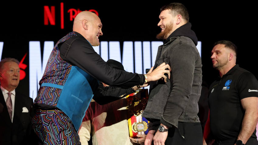 Фьюри обратился к Махмудову: Пусть победит сильнейший