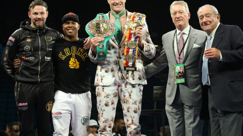 Уоррен: Фьюри проведет поединок в этом году, возможно не с Уайлдером