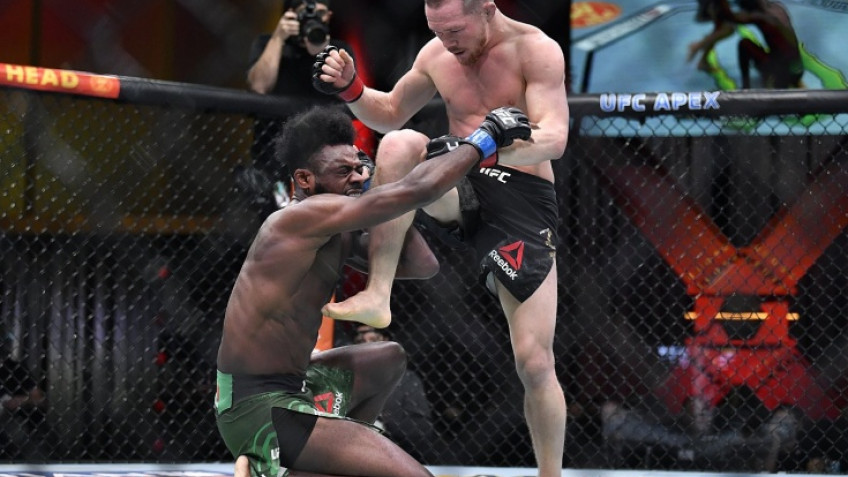 Медицинские отстранения участников турнира UFC 259