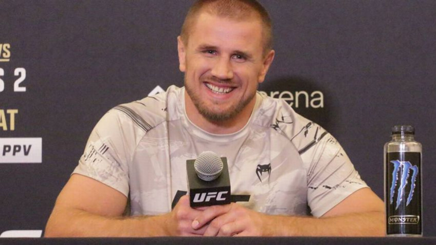 Александр Романов: Я обязан зрелищно победить Тыбуру