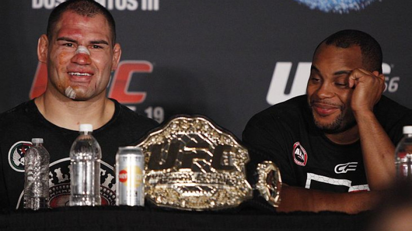 Дана Уайт о команде АКА: Они все еще находятся в каменном веке