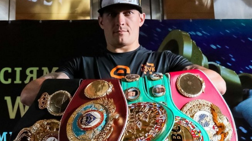 WBC объявил Александра Усика «чемпионом в отпуске»