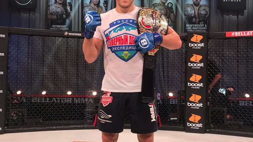 Джон Джонс поздравил Россию с победой Немкова над чемпионом Bellator
