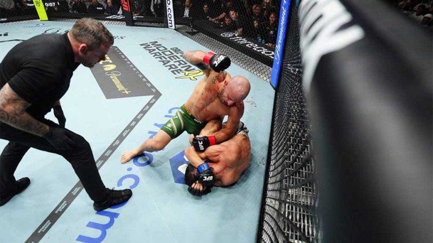 UFC 333: Александр Волкановски досрочно победил Мовсара Евлоева