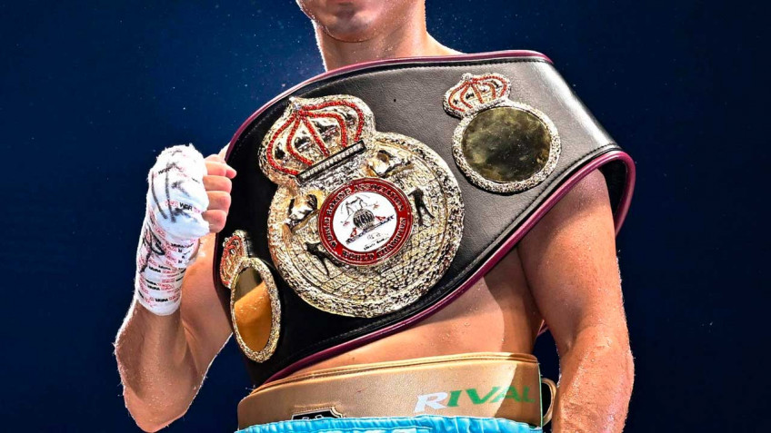 Харитон Агрба и Заур Абдуллаев разыграют временный чемпионский титул WBA