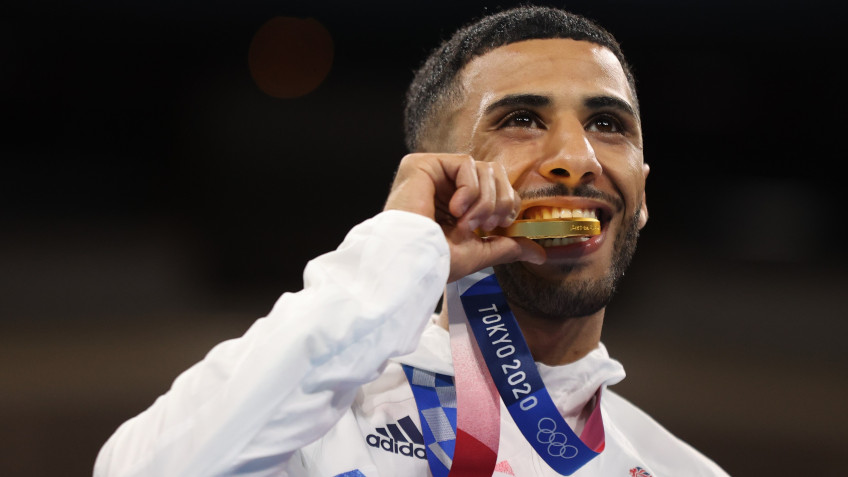 Олимпийский чемпион Галал Яфаи нацелен на бой за титулы в наилегчайшем весе