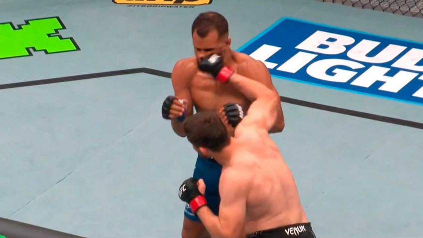 UFC Баку: Абдул-Рахман Яхьяев нокаутировал Джулиуса Уокера