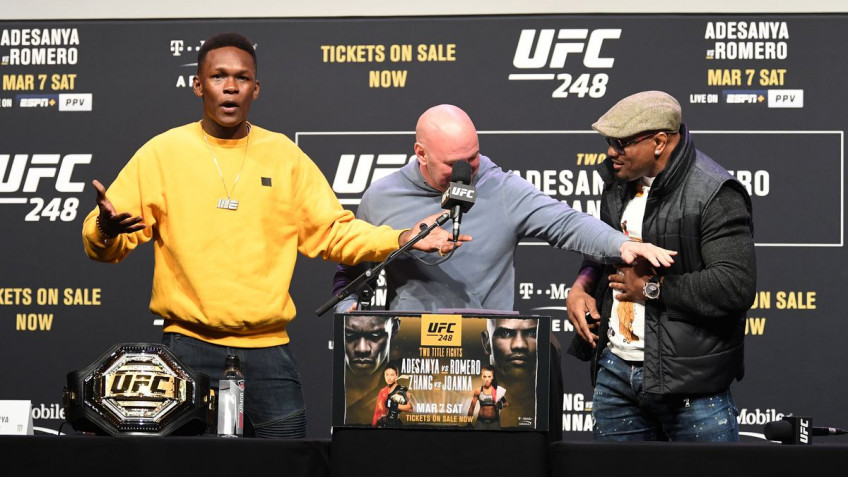 Исраэль Адесанья — уверенный фаворит в бою с Йоэлем Ромеро