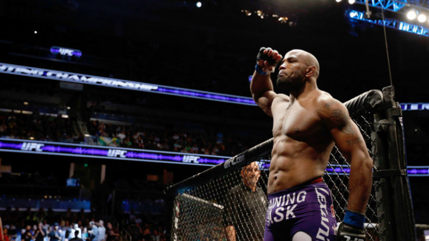 Видео боя Йоэля Ромеро и Тима Кеннеди