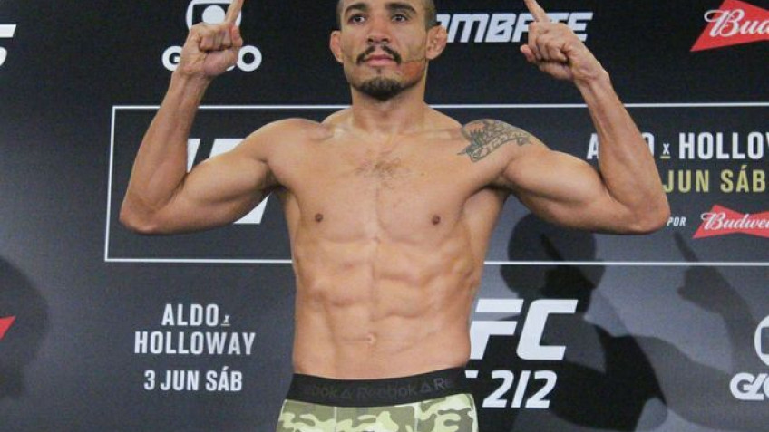 Жозе Алдо и Макс Холлауэй успешно прошли взвешивание (+ Видео)