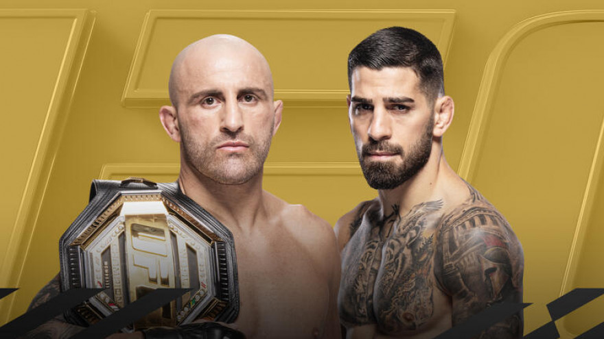 UFC 298: Волкановски-Топурия